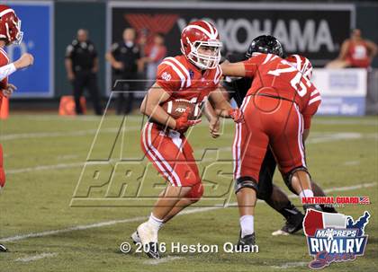 Thumbnail 2 in Servite vs. Mater Dei (2015 MaxPreps Rivalry Series) photogallery.