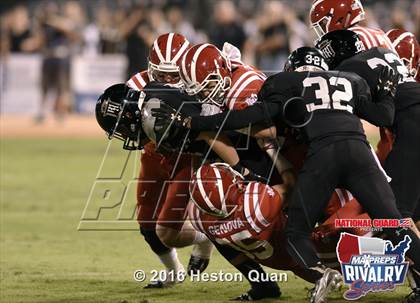 Thumbnail 2 in Servite vs. Mater Dei (2015 MaxPreps Rivalry Series) photogallery.