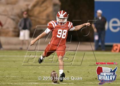Thumbnail 2 in Servite vs. Mater Dei (2015 MaxPreps Rivalry Series) photogallery.