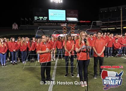 Thumbnail 3 in Servite vs. Mater Dei (2015 MaxPreps Rivalry Series) photogallery.