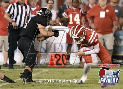 Thumbnail 2 in Servite vs. Mater Dei (2015 MaxPreps Rivalry Series) photogallery.