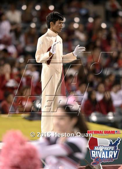 Thumbnail 3 in Servite vs. Mater Dei (2015 MaxPreps Rivalry Series) photogallery.