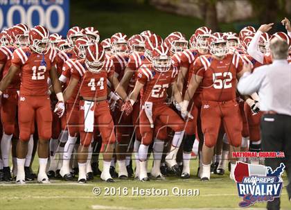 Thumbnail 2 in Servite vs. Mater Dei (2015 MaxPreps Rivalry Series) photogallery.