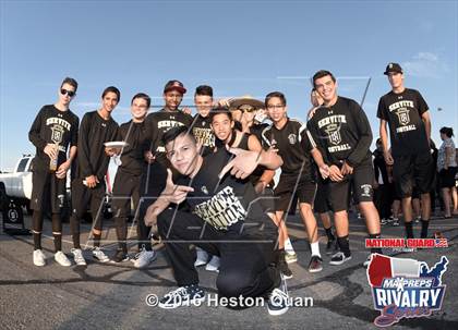 Thumbnail 2 in Servite vs. Mater Dei (2015 MaxPreps Rivalry Series) photogallery.
