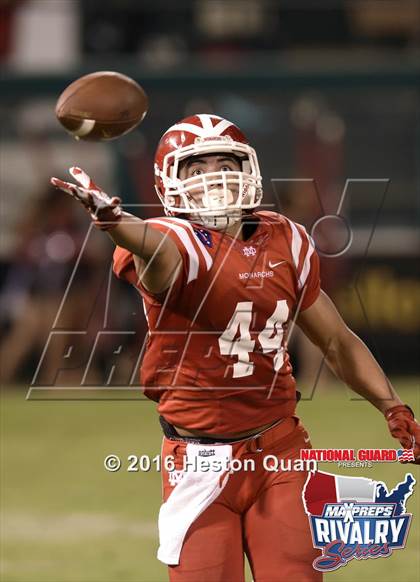 Thumbnail 1 in Servite vs. Mater Dei (2015 MaxPreps Rivalry Series) photogallery.