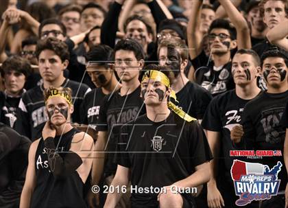 Thumbnail 1 in Servite vs. Mater Dei (2015 MaxPreps Rivalry Series) photogallery.