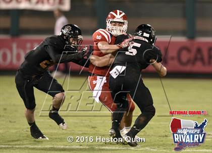 Thumbnail 1 in Servite vs. Mater Dei (2015 MaxPreps Rivalry Series) photogallery.