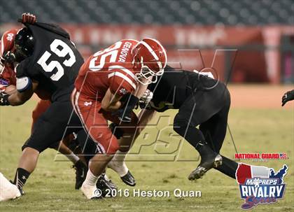 Thumbnail 2 in Servite vs. Mater Dei (2015 MaxPreps Rivalry Series) photogallery.