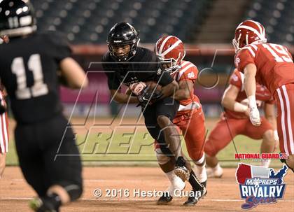 Thumbnail 2 in Servite vs. Mater Dei (2015 MaxPreps Rivalry Series) photogallery.