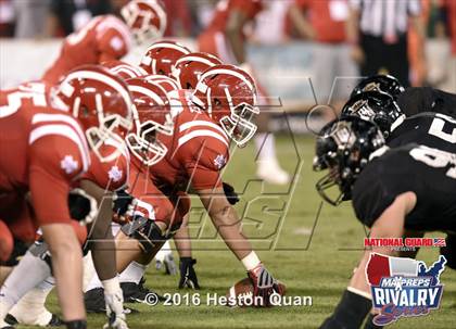 Thumbnail 3 in Servite vs. Mater Dei (2015 MaxPreps Rivalry Series) photogallery.