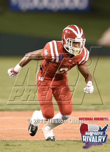 Thumbnail 2 in Servite vs. Mater Dei (2015 MaxPreps Rivalry Series) photogallery.
