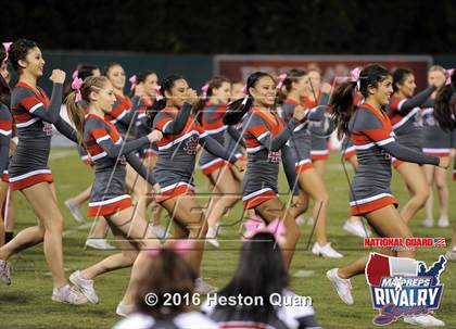Thumbnail 2 in Servite vs. Mater Dei (2015 MaxPreps Rivalry Series) photogallery.