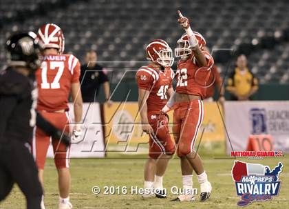 Thumbnail 1 in Servite vs. Mater Dei (2015 MaxPreps Rivalry Series) photogallery.