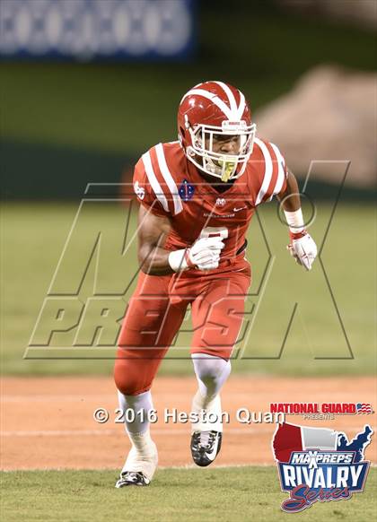 Thumbnail 3 in Servite vs. Mater Dei (2015 MaxPreps Rivalry Series) photogallery.