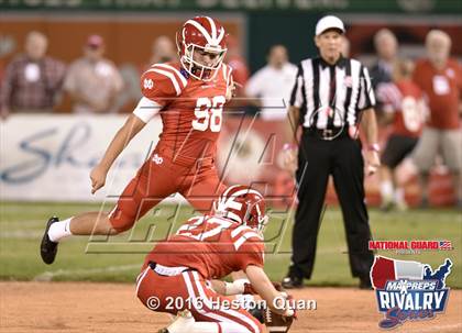 Thumbnail 2 in Servite vs. Mater Dei (2015 MaxPreps Rivalry Series) photogallery.