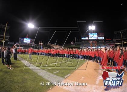 Thumbnail 1 in Servite vs. Mater Dei (2015 MaxPreps Rivalry Series) photogallery.