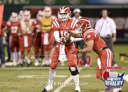 Thumbnail 2 in Servite vs. Mater Dei (2015 MaxPreps Rivalry Series) photogallery.