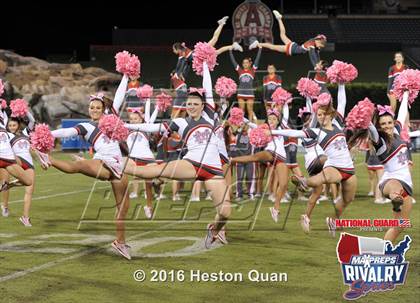 Thumbnail 3 in Servite vs. Mater Dei (2015 MaxPreps Rivalry Series) photogallery.