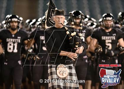 Thumbnail 3 in Servite vs. Mater Dei (2015 MaxPreps Rivalry Series) photogallery.