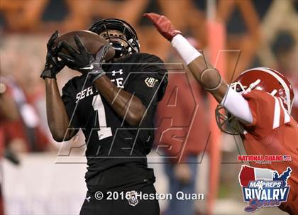 Thumbnail 2 in Servite vs. Mater Dei (2015 MaxPreps Rivalry Series) photogallery.