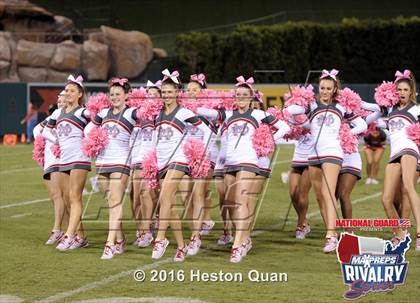 Thumbnail 3 in Servite vs. Mater Dei (2015 MaxPreps Rivalry Series) photogallery.
