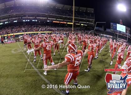 Thumbnail 1 in Servite vs. Mater Dei (2015 MaxPreps Rivalry Series) photogallery.