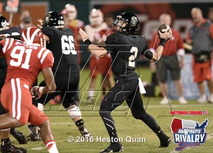 Thumbnail 2 in Servite vs. Mater Dei (2015 MaxPreps Rivalry Series) photogallery.
