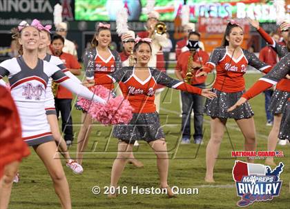 Thumbnail 3 in Servite vs. Mater Dei (2015 MaxPreps Rivalry Series) photogallery.