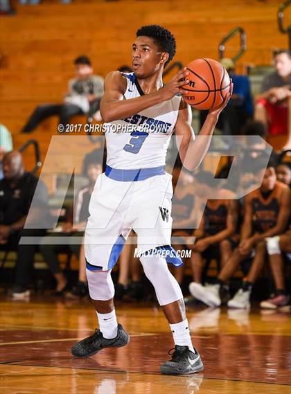 Thumbnail 1 in Westside vs Dobie (McDonald's Texas Invitational) photogallery.