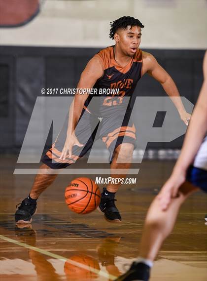 Thumbnail 2 in Westside vs Dobie (McDonald's Texas Invitational) photogallery.