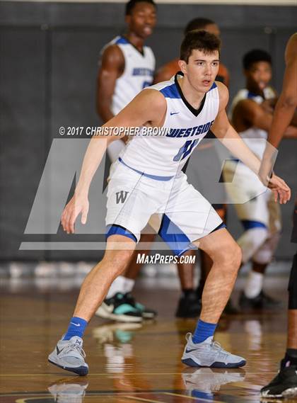 Thumbnail 1 in Westside vs Dobie (McDonald's Texas Invitational) photogallery.