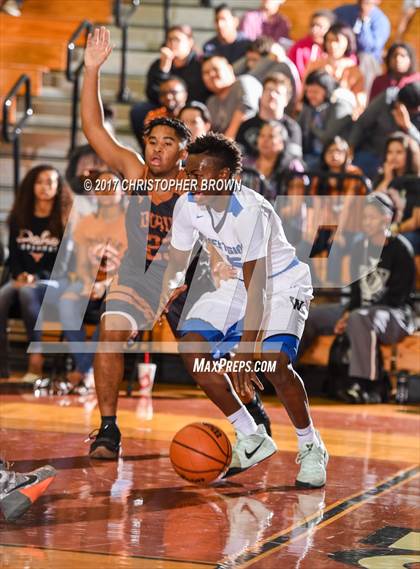 Thumbnail 1 in Westside vs Dobie (McDonald's Texas Invitational) photogallery.