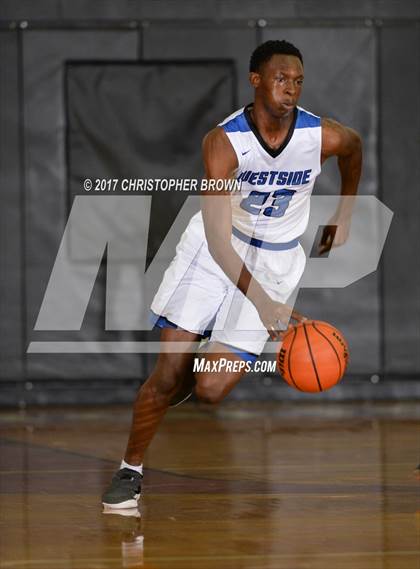 Thumbnail 2 in Westside vs Dobie (McDonald's Texas Invitational) photogallery.