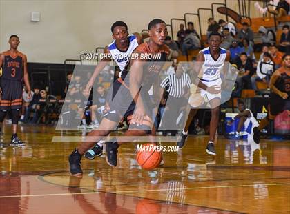 Thumbnail 1 in Westside vs Dobie (McDonald's Texas Invitational) photogallery.