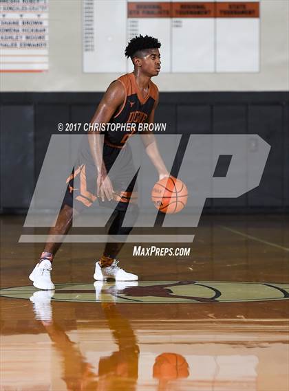 Thumbnail 2 in Westside vs Dobie (McDonald's Texas Invitational) photogallery.