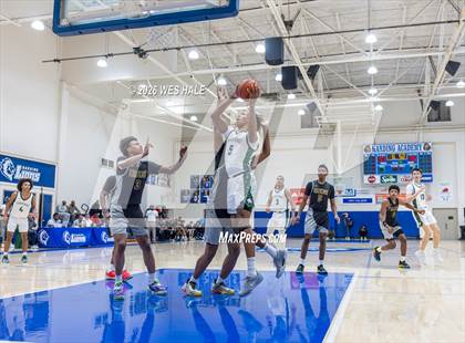 Thumbnail 2 in Webb vs. St. Frances Academy photogallery.
