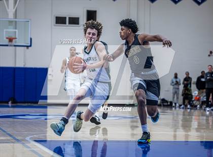 Thumbnail 3 in Webb vs. St. Frances Academy photogallery.
