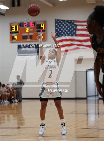 Thumbnail 1 in Alief Hastings vs. Steele (McDonald's Texas Invitational) photogallery.
