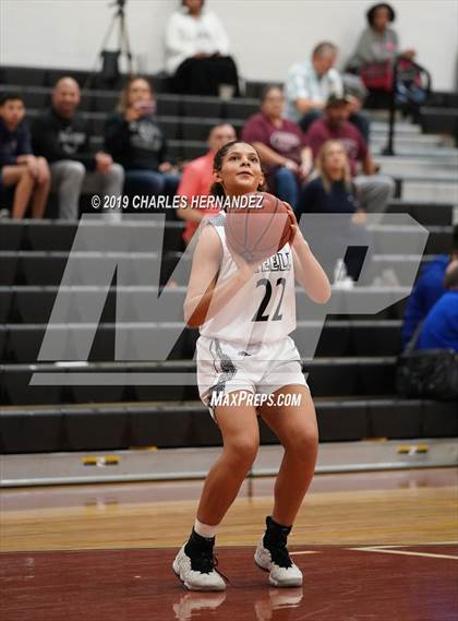 Thumbnail 1 in Alief Hastings vs. Steele (McDonald's Texas Invitational) photogallery.