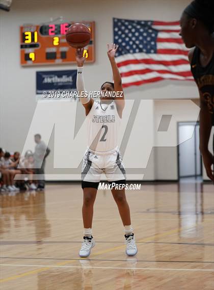 Thumbnail 3 in Alief Hastings vs. Steele (McDonald's Texas Invitational) photogallery.