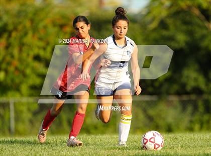 Thumbnail 3 in Bishop Grimes vs Manlius Pebble Hill photogallery.