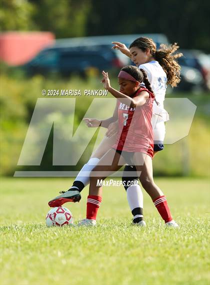 Thumbnail 2 in Bishop Grimes vs Manlius Pebble Hill photogallery.