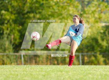 Thumbnail 2 in Bishop Grimes vs Manlius Pebble Hill photogallery.