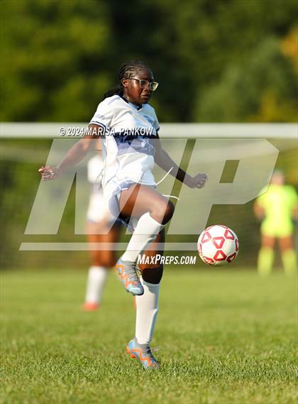 Thumbnail 2 in Bishop Grimes vs Manlius Pebble Hill photogallery.