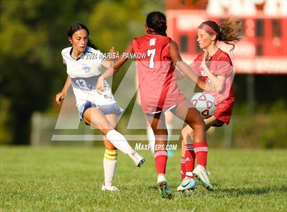 Thumbnail 2 in Bishop Grimes vs Manlius Pebble Hill photogallery.