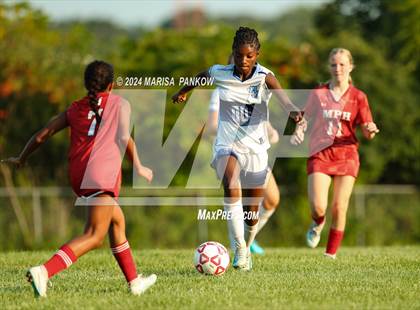 Thumbnail 2 in Bishop Grimes vs Manlius Pebble Hill photogallery.