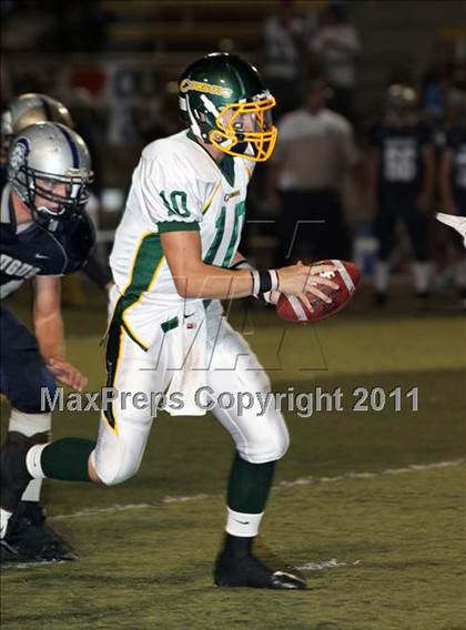Thumbnail 2 in Canyon @ Saugus photogallery.