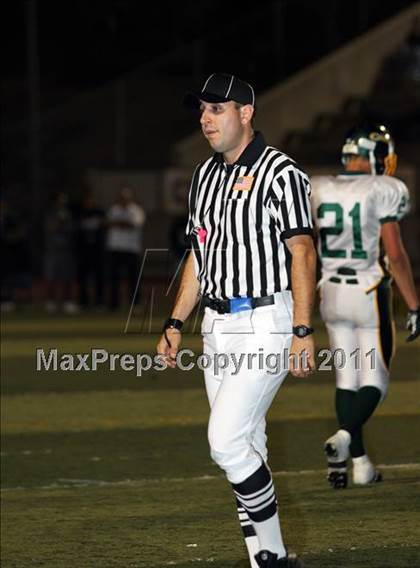 Thumbnail 3 in Canyon @ Saugus photogallery.