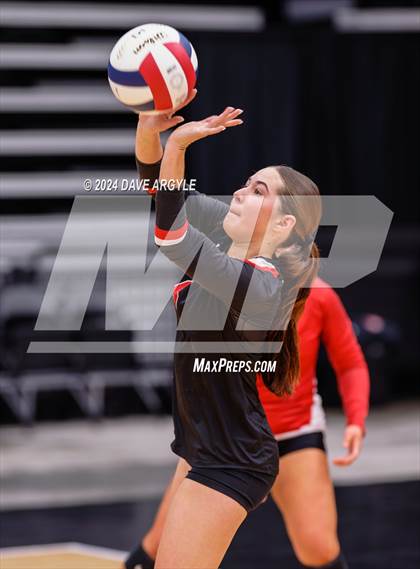Thumbnail 2 in Desert Hills vs. Uintah (UHSAA 4A Second Round) photogallery.
