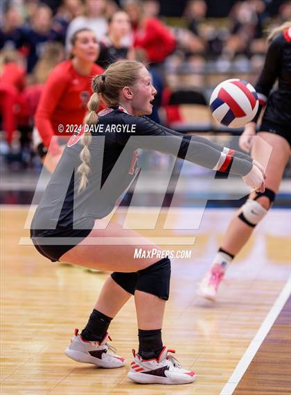 Thumbnail 2 in Desert Hills vs. Uintah (UHSAA 4A Second Round) photogallery.
